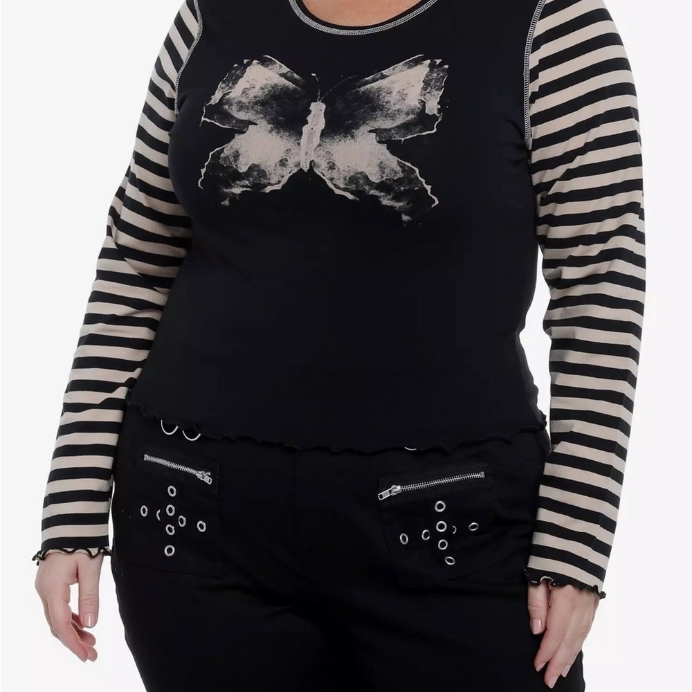 Social Collision Stripe Butterfly long sleeve top size medium